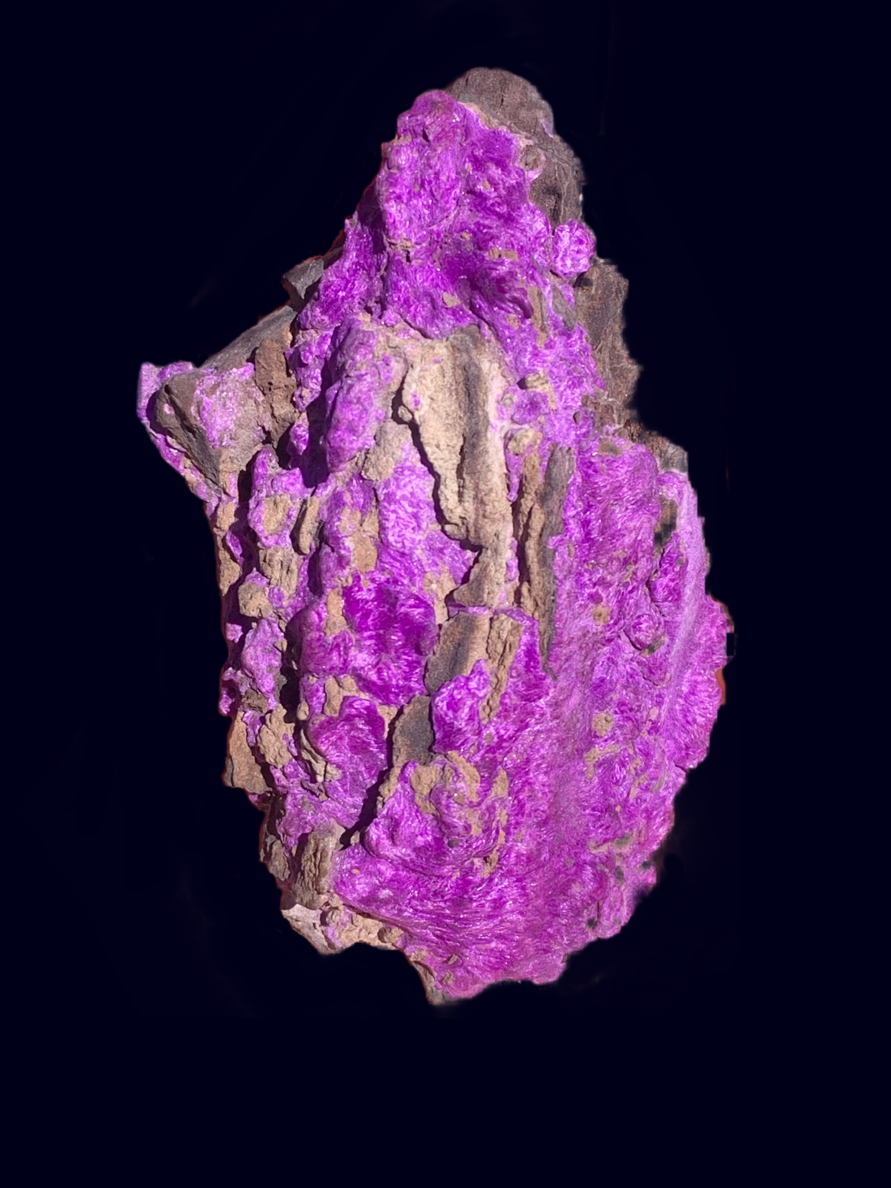 rough-material-sugilite